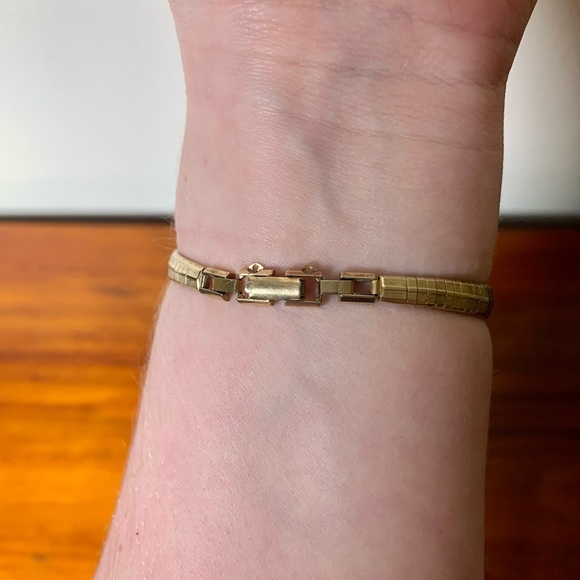 Rare vintage Wyler 10K rgp mechanical watch - Picture 5 of 8